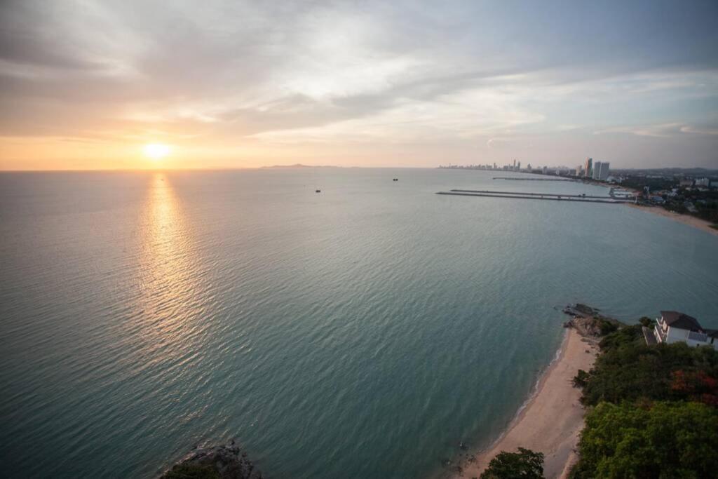 Pattaya Seaside Balcony/Beach Front/4 Peoples Na Chom Thian Extérieur photo